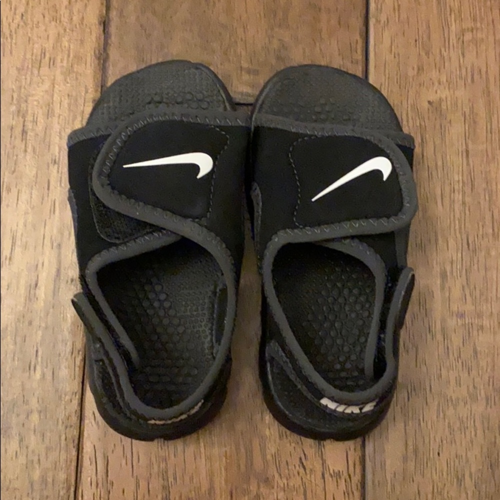 Brand New Toddler Boys Nike Sandals
